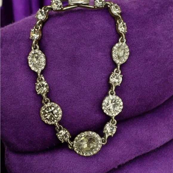 Givenchy silver bracelet - Picture 1 of 2